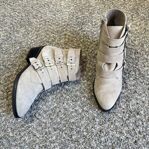 Dolce Vita Tae Taupe Suede Leather Side Zip Block Heel Ankle Boots Size 6 M